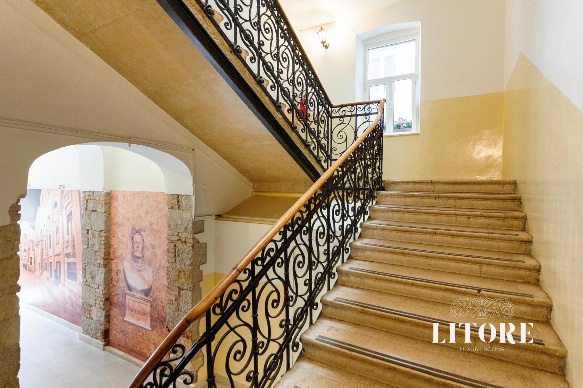 Litore Luxury Rooms Maestral Split Bagian luar foto